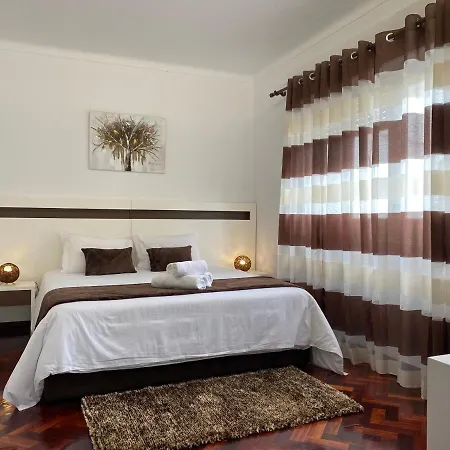 The Rock Guest house Ponta Delgada (Sao Miguel)